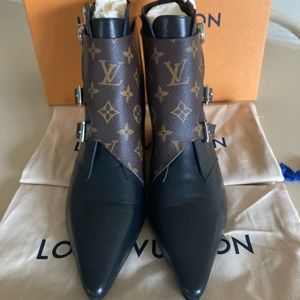 Brand new authentic Louis Vuitton booties